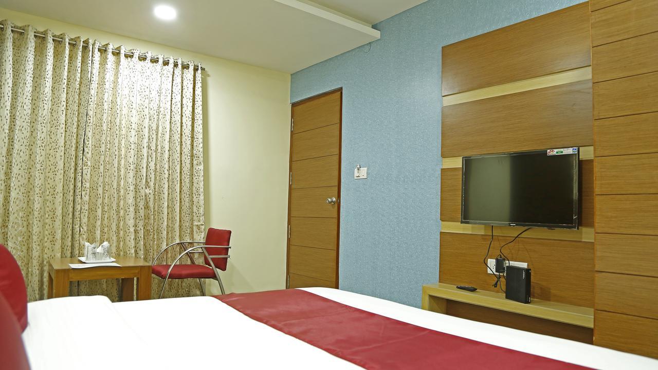 Shoba Elite Hotell Bangalore Exteriör bild