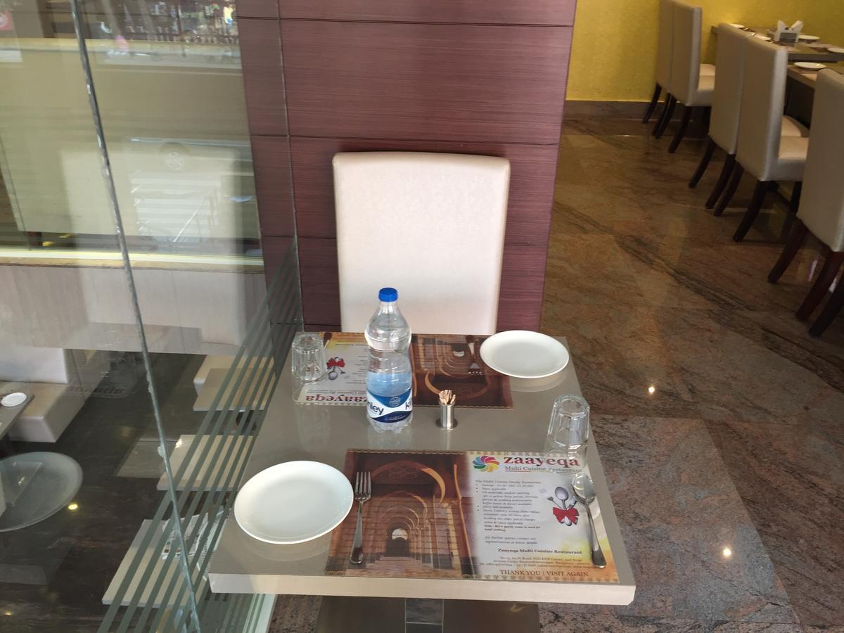 Shoba Elite Hotell Bangalore Exteriör bild